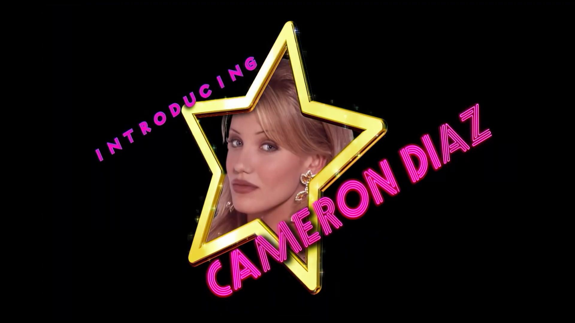 TheMaskFeaturette-IntroducingCameronDiaz-019.jpg