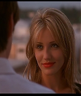 TheMaskFeaturette-IntroducingCameronDiaz-204.jpg