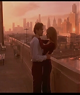TheMaskFeaturette-IntroducingCameronDiaz-208.jpg
