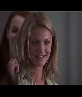 TheMaskFeaturette-IntroducingCameronDiaz-226.jpg