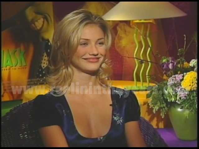 TheMaskFeaturetteInterview02-006.jpg