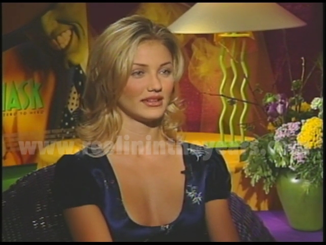 TheMaskFeaturetteInterview02-007.jpg