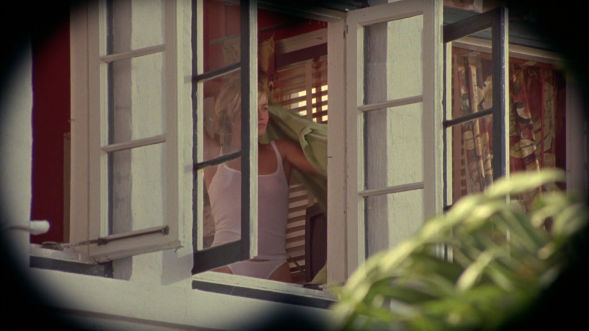 1998-TheresSomethingAboutMary-0239.jpg