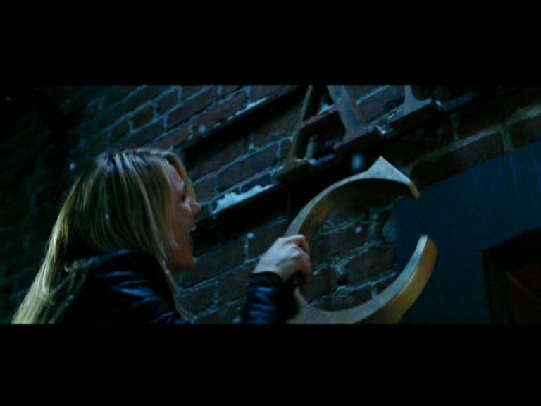 Featurette1-0070.jpg