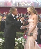 Filename=2008OscarsCap-RedCarpetO-067.jpg
Filesize=116KiB
Dimensions=720x480
Date added=May 27, 2024 2008OscarsCap-RedCarpetO-067.jpg