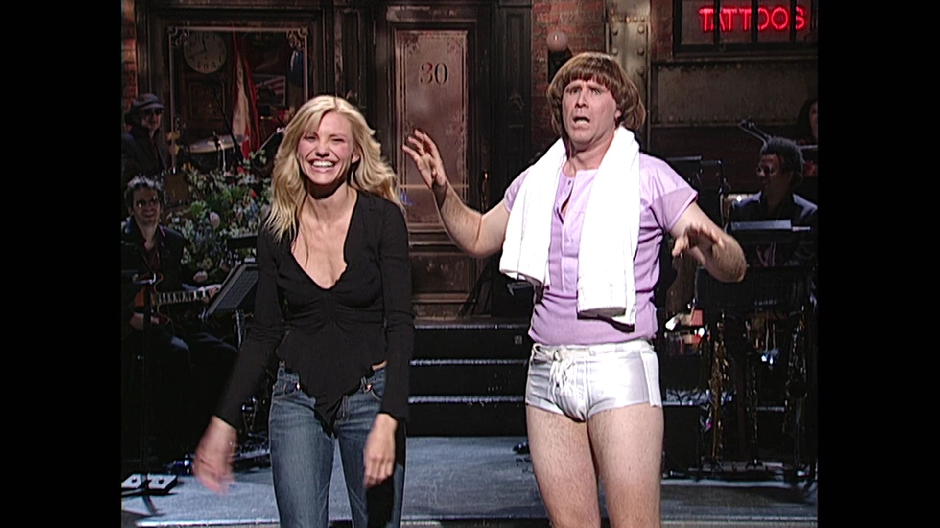 SNL-S27E16-195.jpg