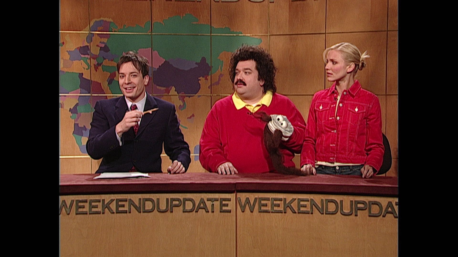 SNL-S27E16-392.jpg