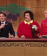 SNL-S27E16-392.jpg