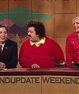 SNL-S27E16-474.jpg