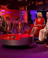 grahamnortonshow-2012-05-25_074.jpg