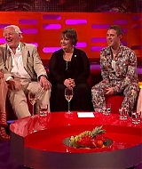 grahamnortonshow-2012-05-25_393.jpg