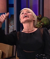 jayleno120501_cap137.jpg