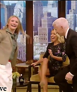Filename=04-04-2016-LivewithKellyMichael-013.jpg
Filesize=111KiB
Dimensions=1280x720
Date added=May 28, 2024 04-04-2016-LivewithKellyMichael-013.jpg